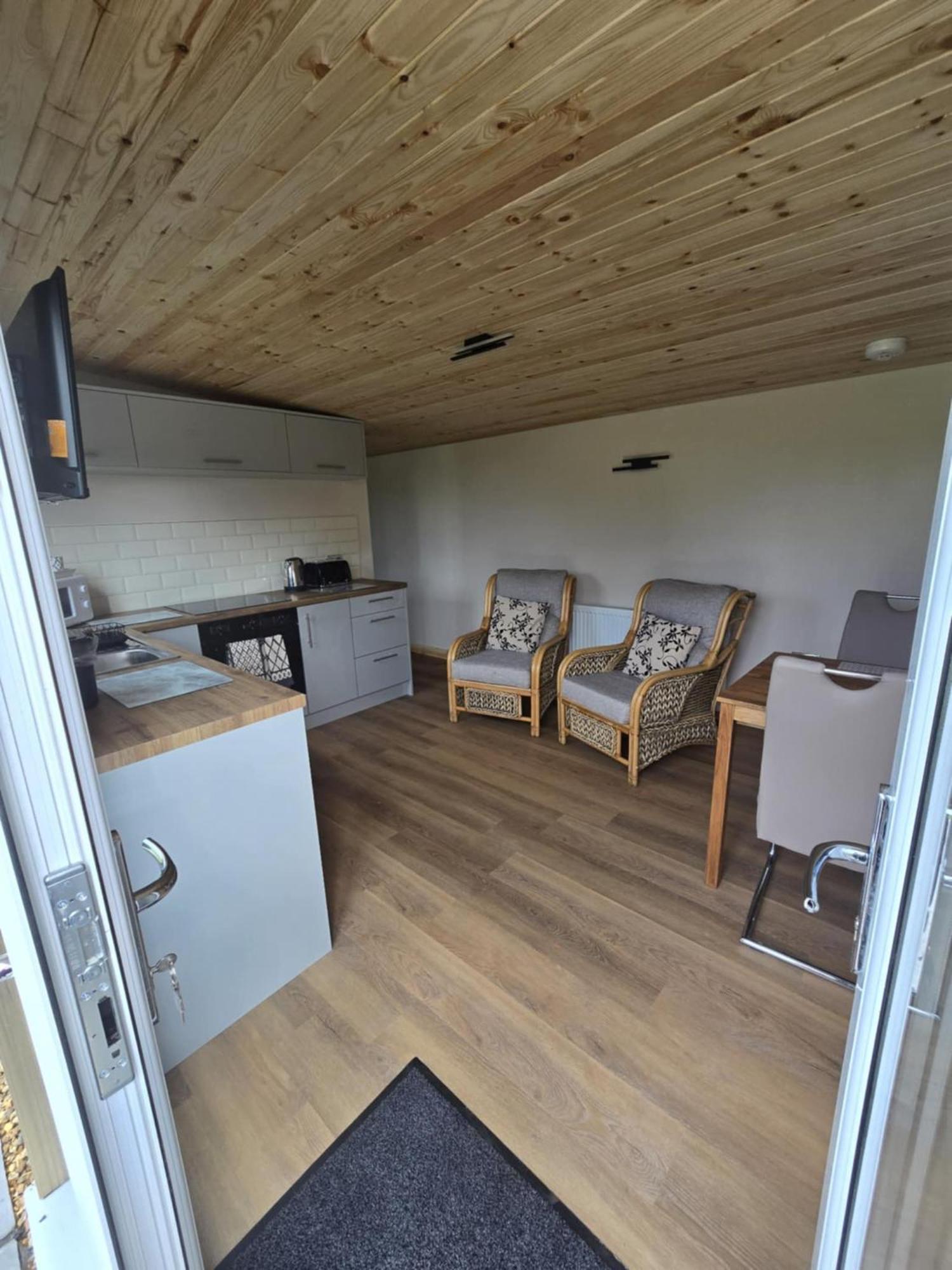 Dunroaming Cabin Пендайн Екстериор снимка